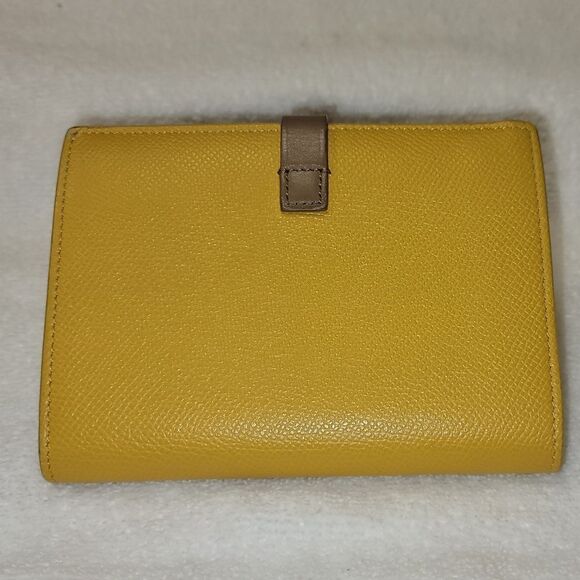 Celine Medium Strap Wallet in Yellow Gold - Picture 2 of 8